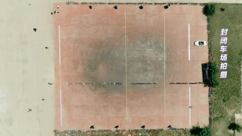 人车大战最新视频,人车对决