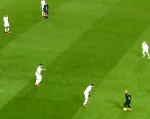 足球史上最牛的踩单车,足坛踩单车大师排名