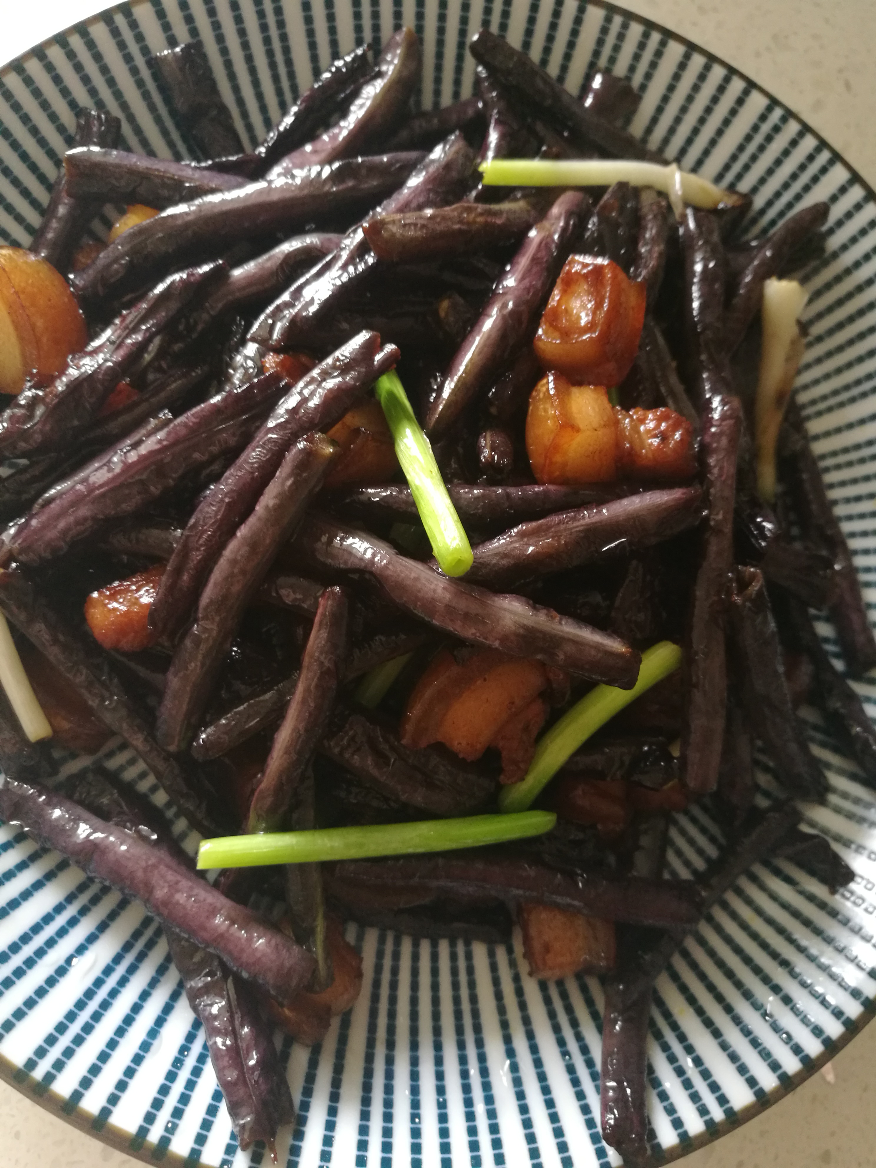 长豆角家常储存方法,长豆角不入味的方法