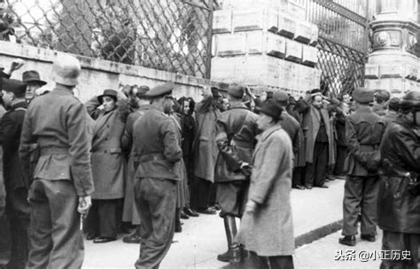 卡普勒的救赎，一个盖世太保军官和梵蒂冈神父的故事