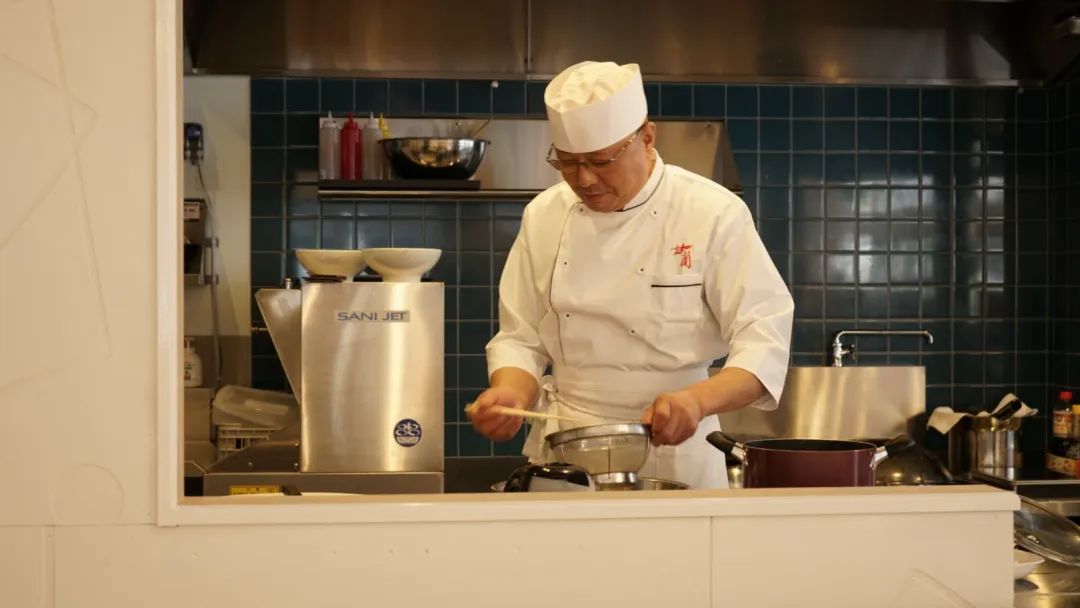 疫情期间，我和大阪开牛肉面店的老板聊了聊