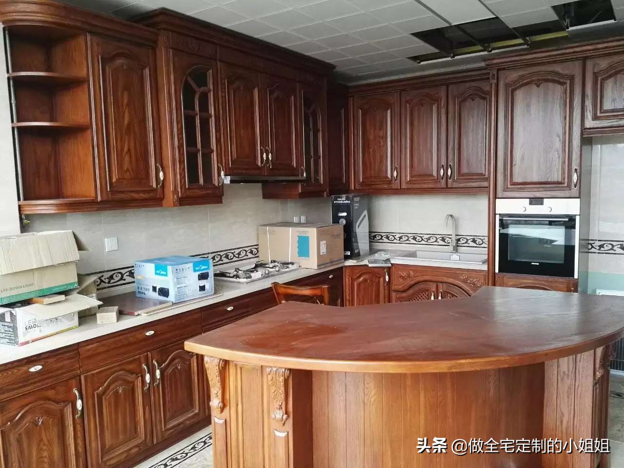 小空间厨房怎么装修,厨房空间利用最大化