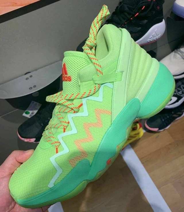 阿迪达斯要凉了吗,阿迪达斯米切尔2021