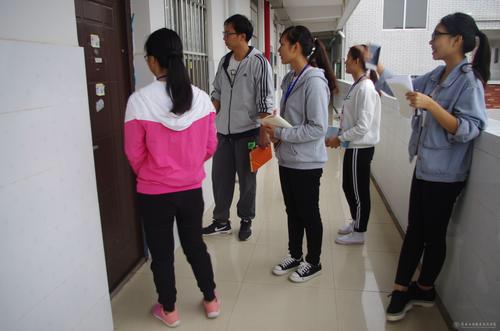 班主任智慧：学生宿舍除臭秘方——男女生互查宿舍