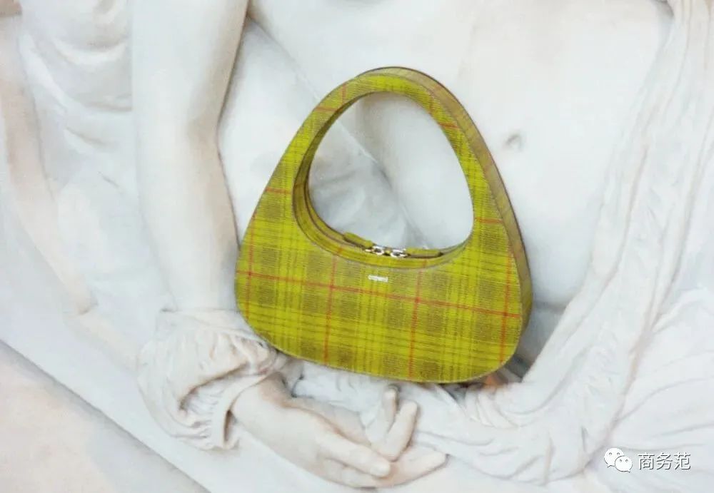 今年最火的22只腋下包,2022年最火腋下包