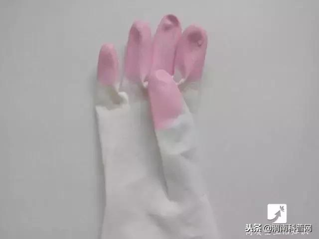 衣服粘毛毛小妙招,洗衣机洗衣服衣服粘毛怎么解决