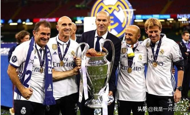 皇马的三连冠用的什么战术,皇马5年4冠的阵容