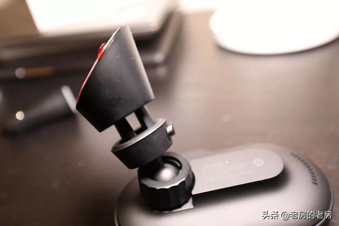 车载无线充电感应太灵敏,小米无线智能电动感应车车充