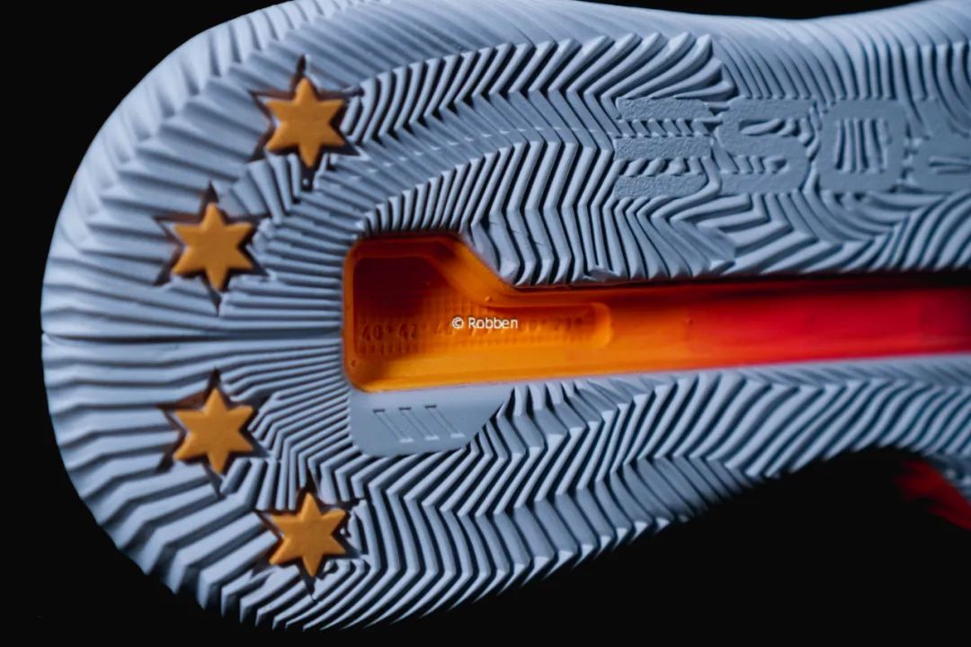 与罗斯11外形相像的鞋,罗斯11和米切尔3怎么选