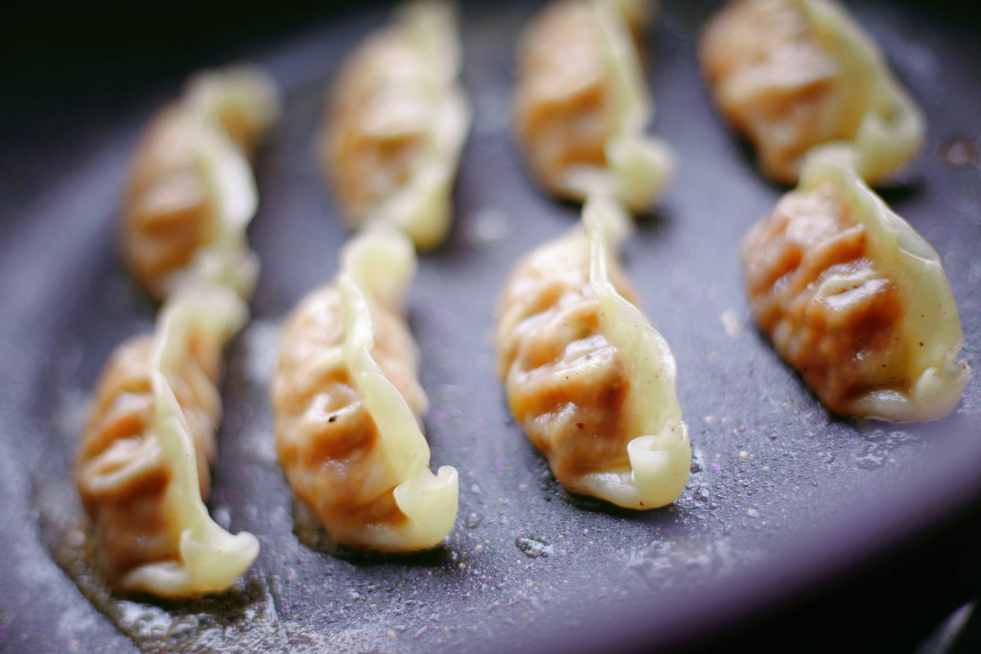 走近氪学｜粘锅退款！打死都不粘的不粘锅？