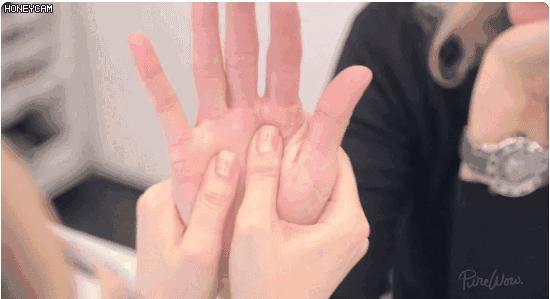 颈椎炎如何按摩,每天5分钟缓解颈椎病