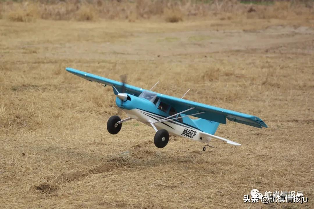 航模遥控飞机测试,莫尔航模开箱