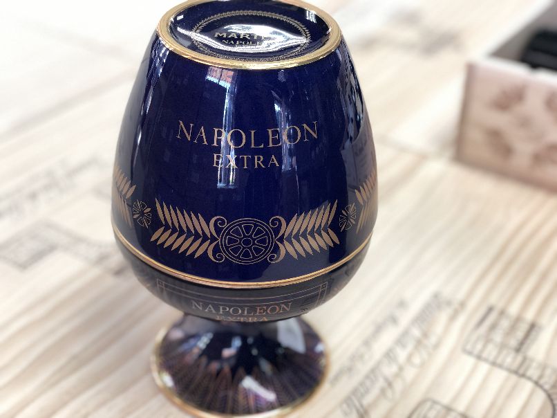 轩尼诗马爹利拿破仑卡慕小酒版,1984年卡慕纪念拿破仑特级干邑