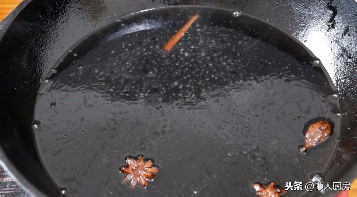 如何做猪大骨汤,排骨怎么煮才能肉不柴骨头又软烂