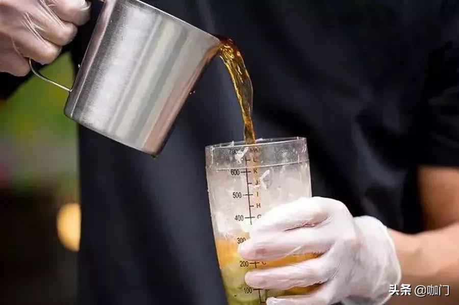 比奶茶好喝的柠檬茶 (疯狂的柠檬茶比奶茶易成瘾)