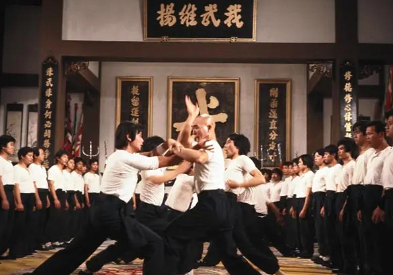 这才是真正的功夫片拳拳到肉,这才叫功夫片拳拳到肉