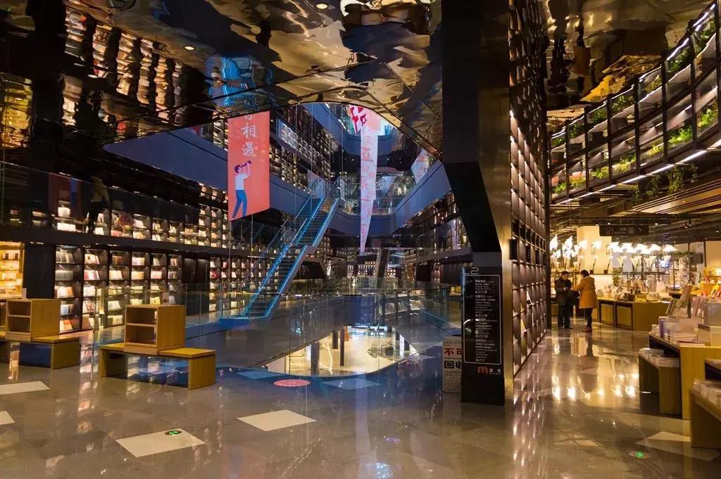 逛街必去的好地方,西安购物商场攻略