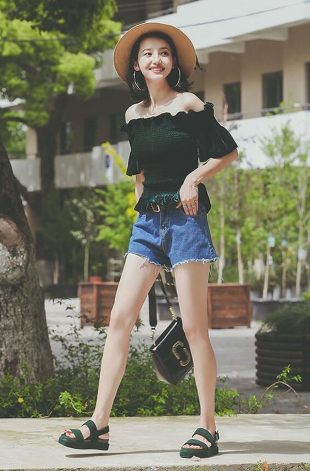 高端经典女鞋店铺,好看的女鞋店铺推荐