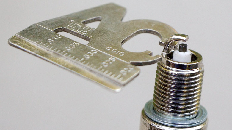 双铱金火花塞能提升动力吗,买更贵的火花塞能提升动力吗