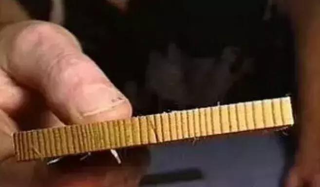 吉他鉴别,怎样鉴别吉他是否用过