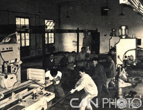 航空工业第一支股票,航空工业第一飞机