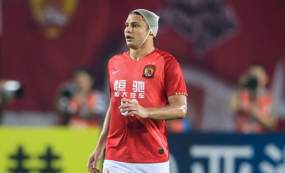 艾克森哭,艾克森亚冠落泪