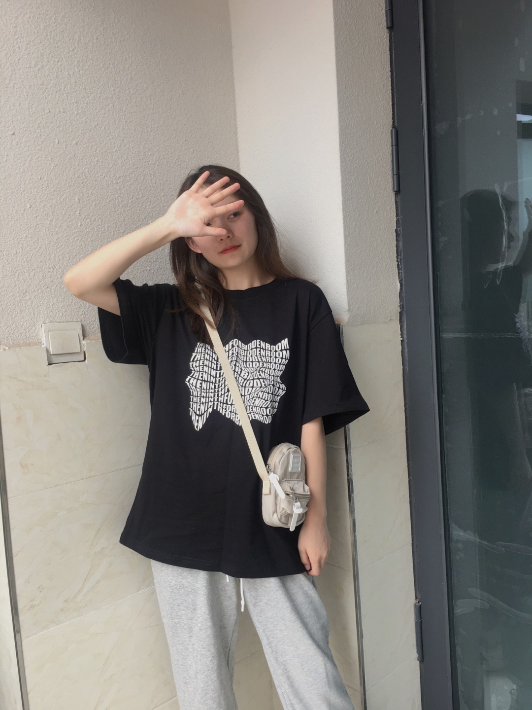 当前最流行的小包包,为什么现在流行的包包都是迷你款