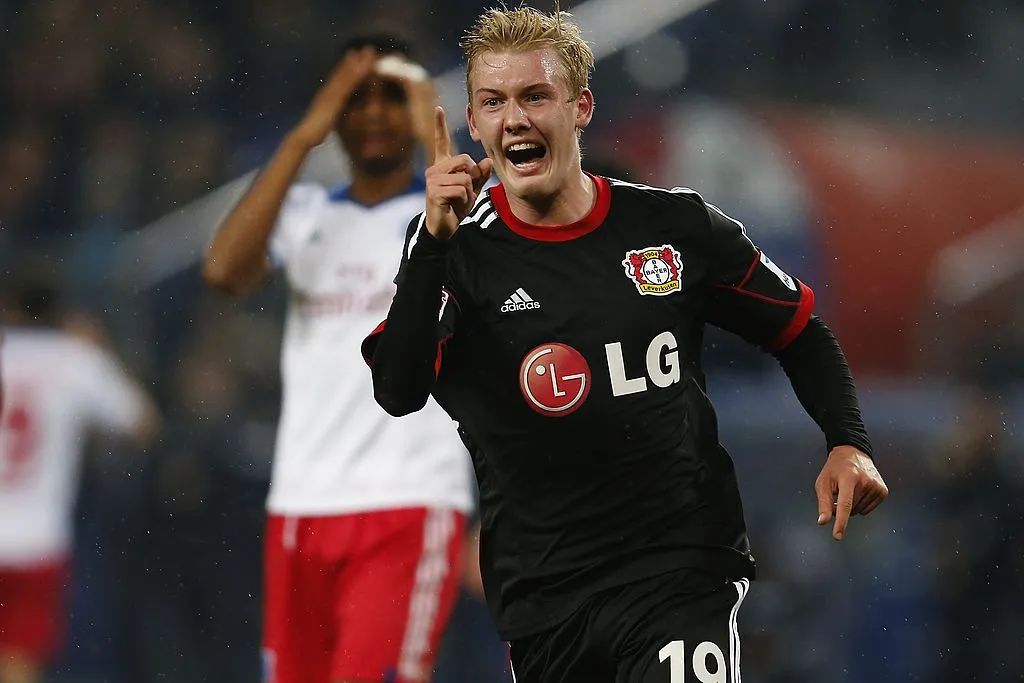 “布”步为营：大黄蜂的新任指挥官