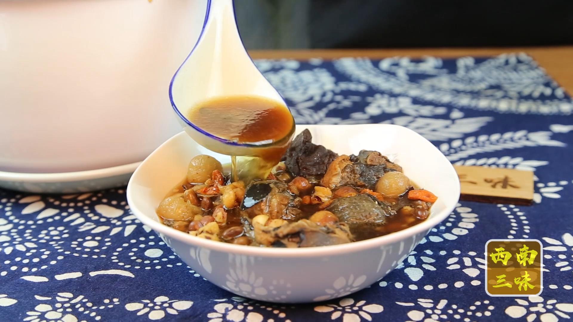 阿胶当归炖乌鸡怎么炖最好喝,阿胶炖乌鸡放点什么药材补气血