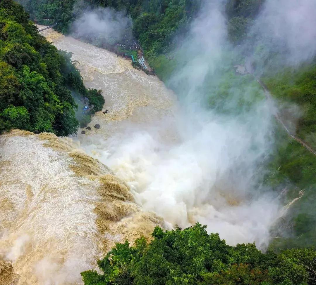 最美的六大瀑布黄果树瀑布上榜,黄果树大瀑布宏伟壮观的美丽风景