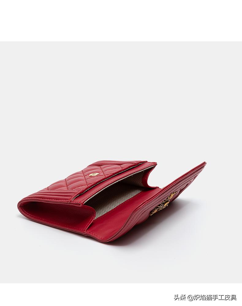 太阳神复古菱形格零钱包