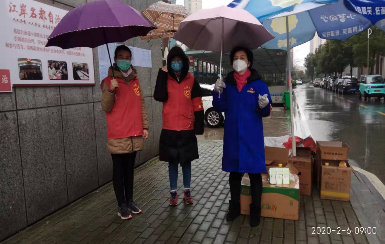 黄州安居社区有一支战斗在疫线上的红色娘子军