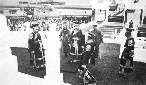 袁世凯怎么只做了83天皇帝,袁世凯皇帝一生简介