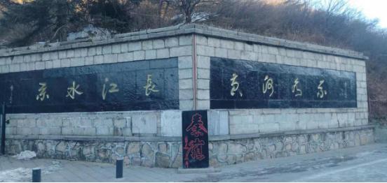 光鹿跑兵冰徒步,秦岭光鹿跑冰穿越攻略