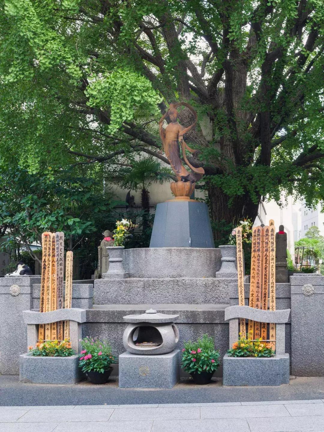 最神奇的寺庙,建在闹市的寺庙