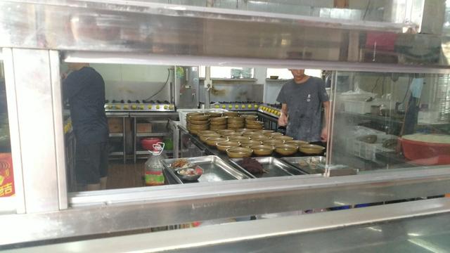 中山崖口美食推荐,崖口村煲仔饭云吞团购