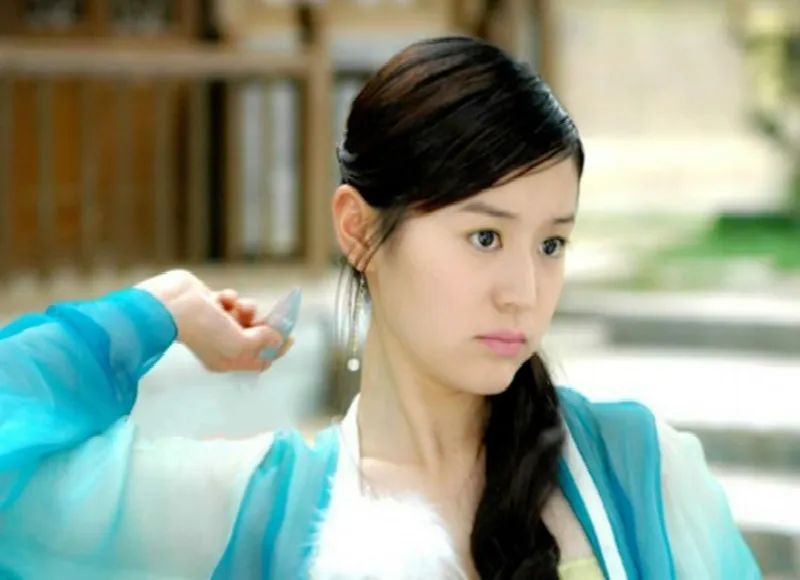 绝代双骄小鱼儿与花无缺比赛,绝代双骄谁最厉害