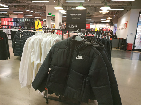 耐克阿迪折扣店的鞋怎么样,阿迪耐克折扣鞋专卖店