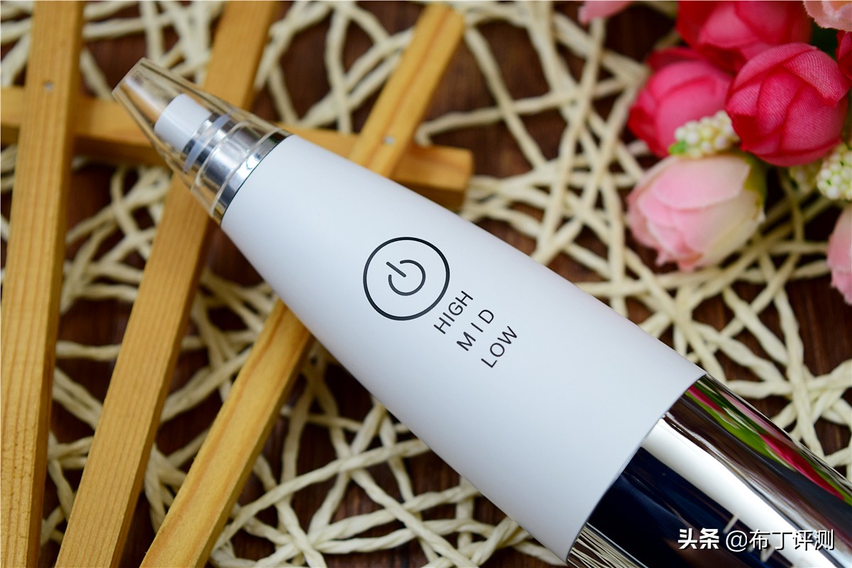 祛痘痘和黑头产品推荐,3分钟吸黑头神器