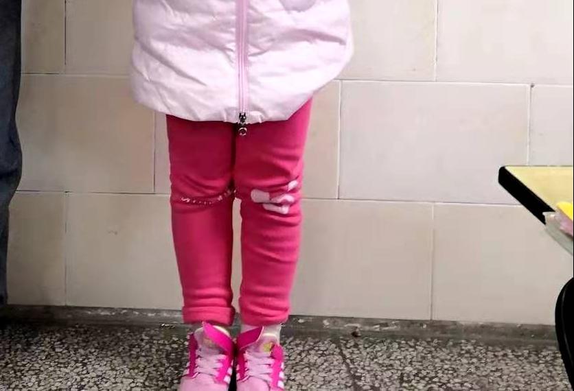 怎么给小学生选足球鞋,怎么给10岁孩子选鞋子