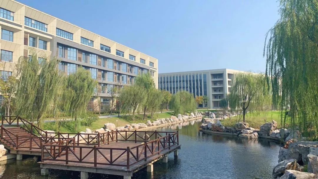 泰州职业技术学院招生咨询,泰州职业技术学院2019年招生简章