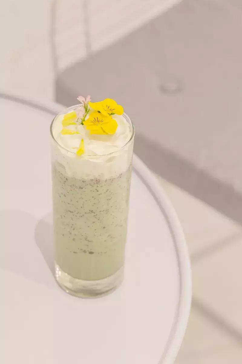 撩炸日韩少女心!风靡韩国的「花草系」咖啡店,韩国明星都爱去!