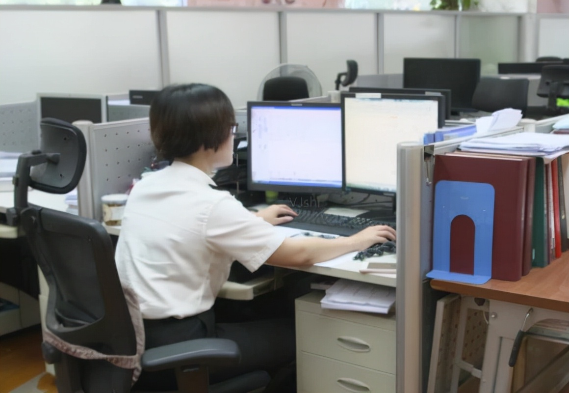 现在不愿参加同学聚会的三个原因,体制内同学聚会有何要求