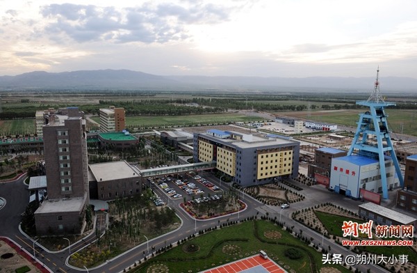 企业春节送员工大礼包,开年大礼包