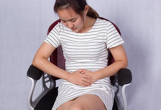 30岁女性体毛掉是什么原因,女性体毛重年老后可以减轻吗