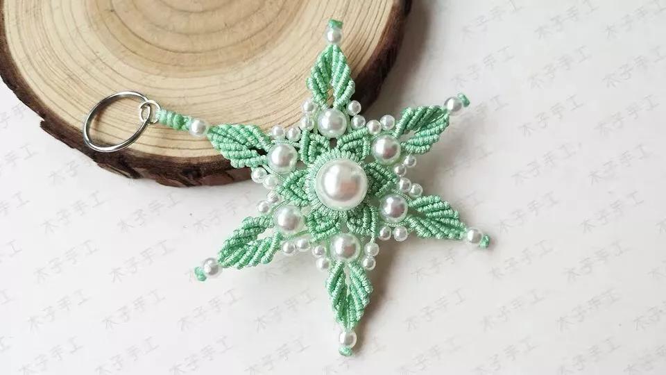 手编挂件绳的编织方法,纯手工编绳龙鳞结绕线编织教程