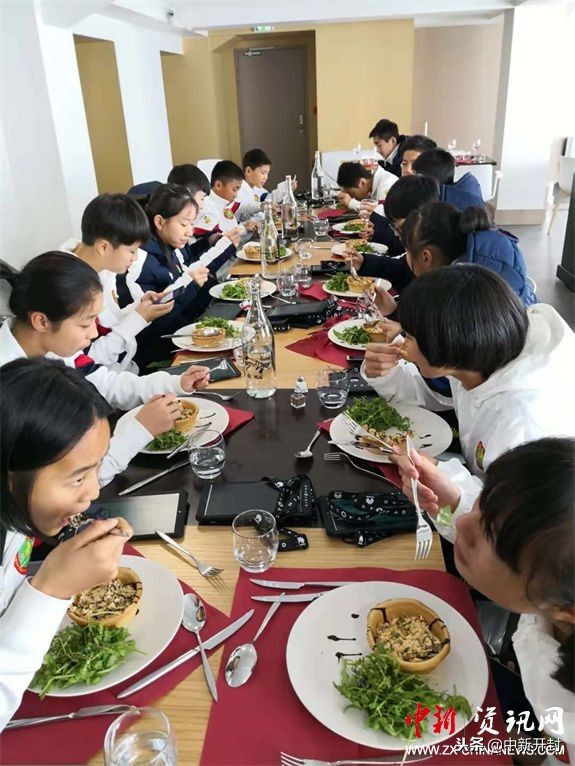 开封二十七中足球,开封二十七中女足