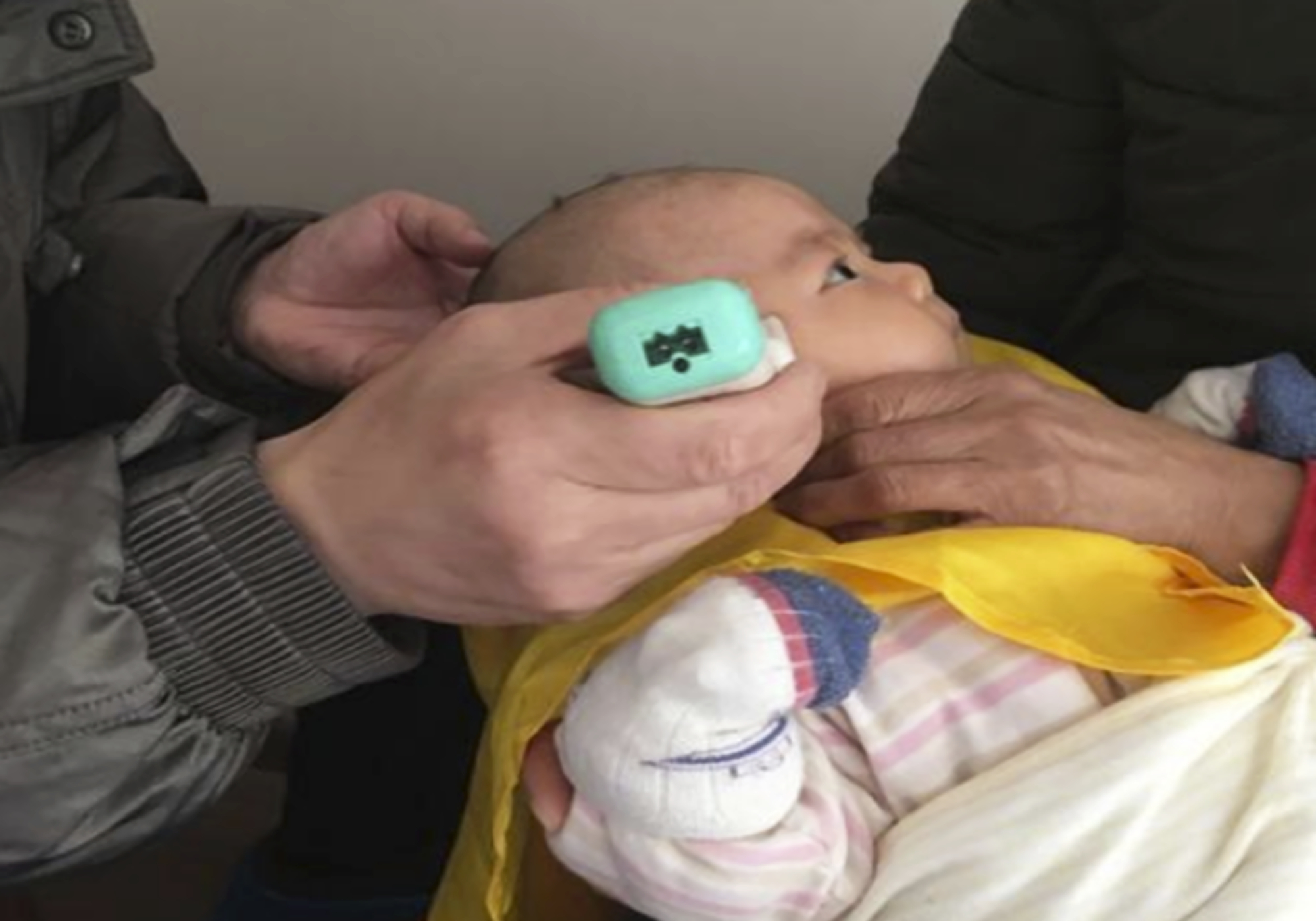 孩子不愿意理发我一招解决,孩子非常抗拒理发怎么引导