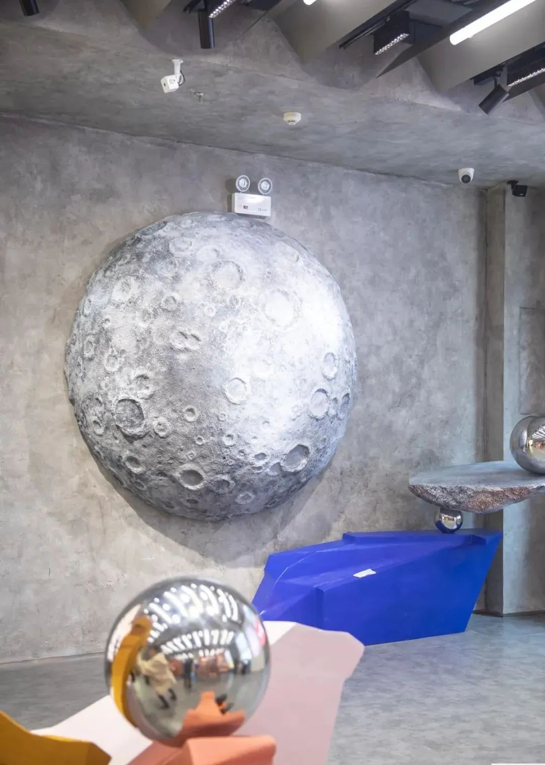 广州、武汉惊现“黑洞”，被“吸”进的消费者几乎没人空手而出