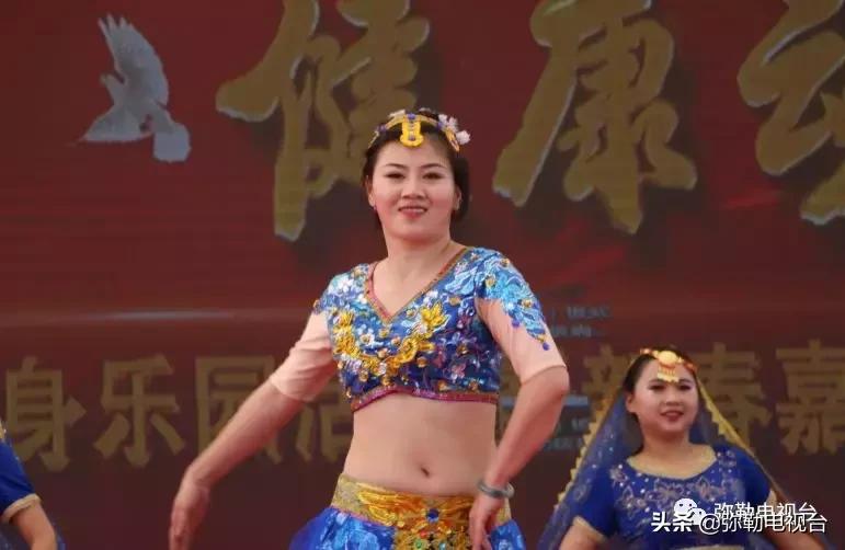 昆明弥勒人山人海,来弥勒玩人山人海